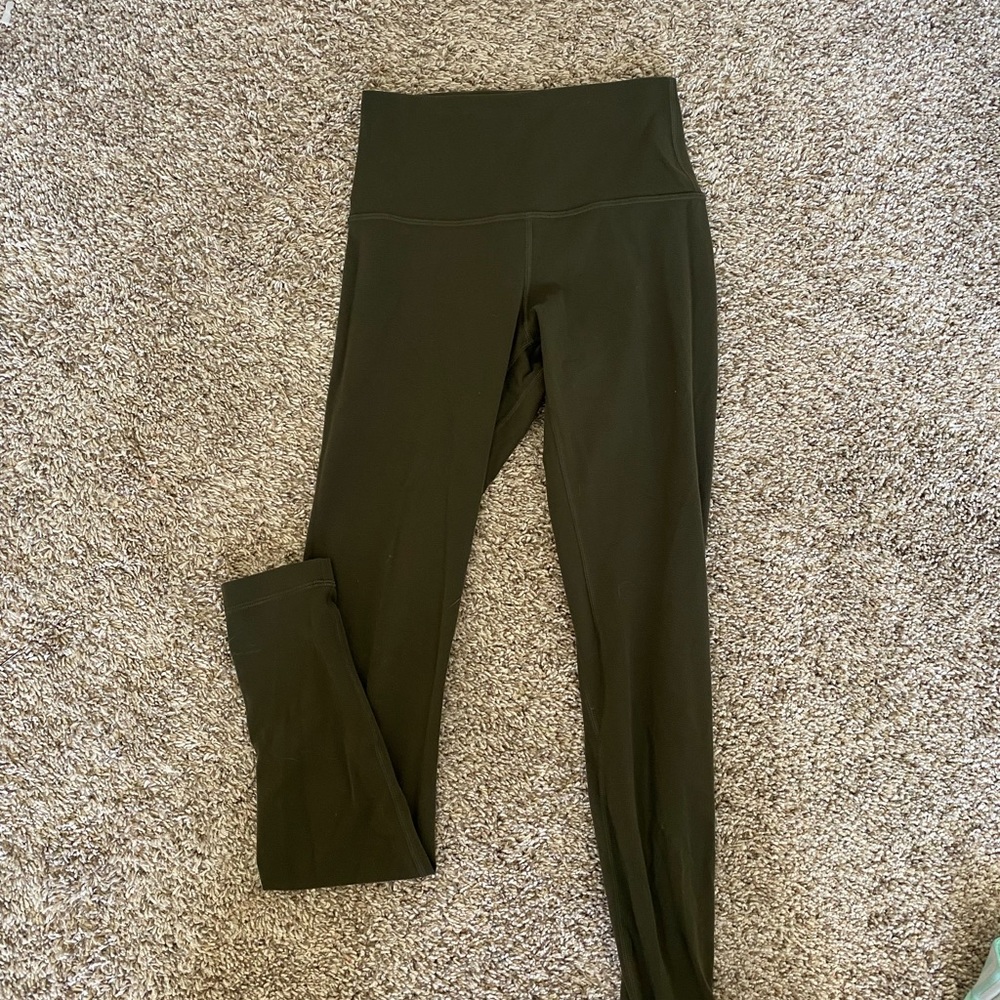 -lululemon Aligns